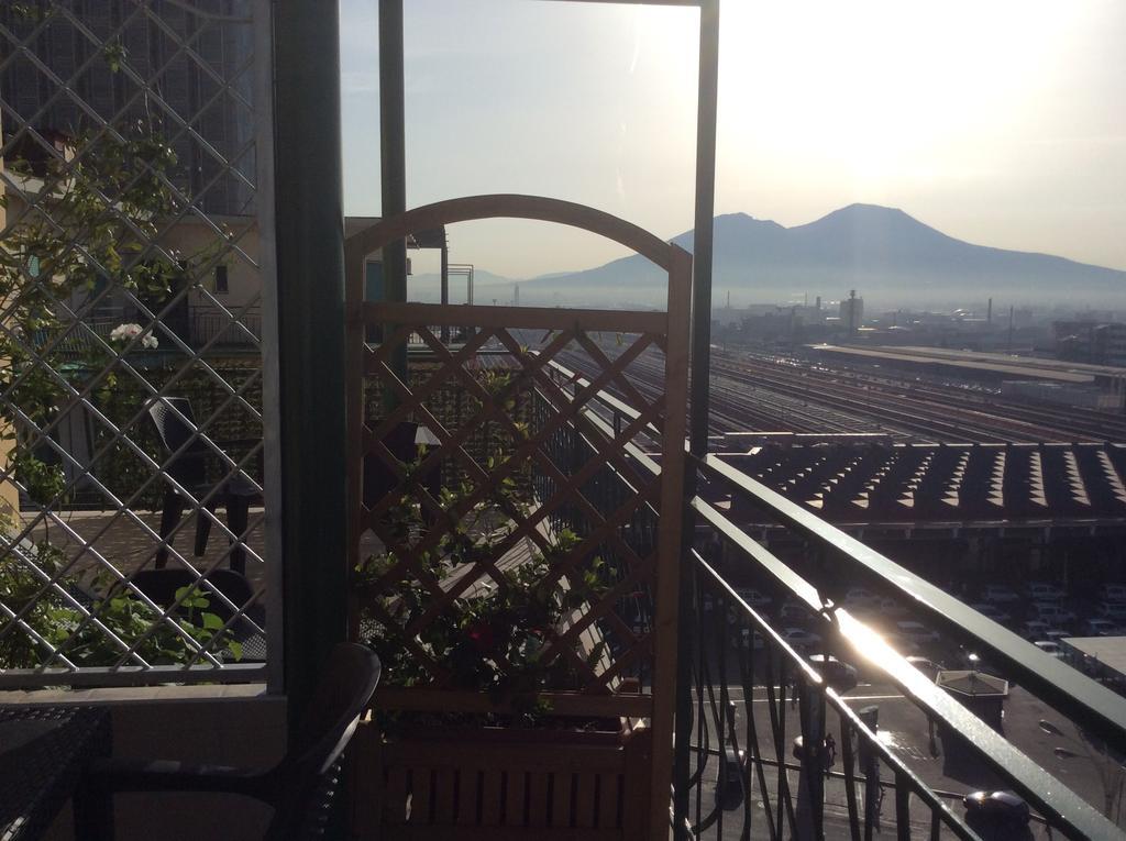 Top Floor Rentrooms Napoli Pokoj fotografie